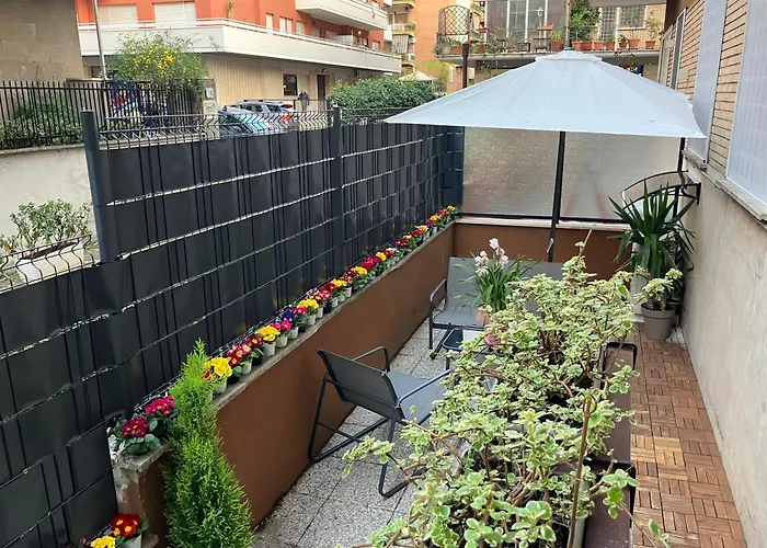 Le Rondini In Giardino Rom